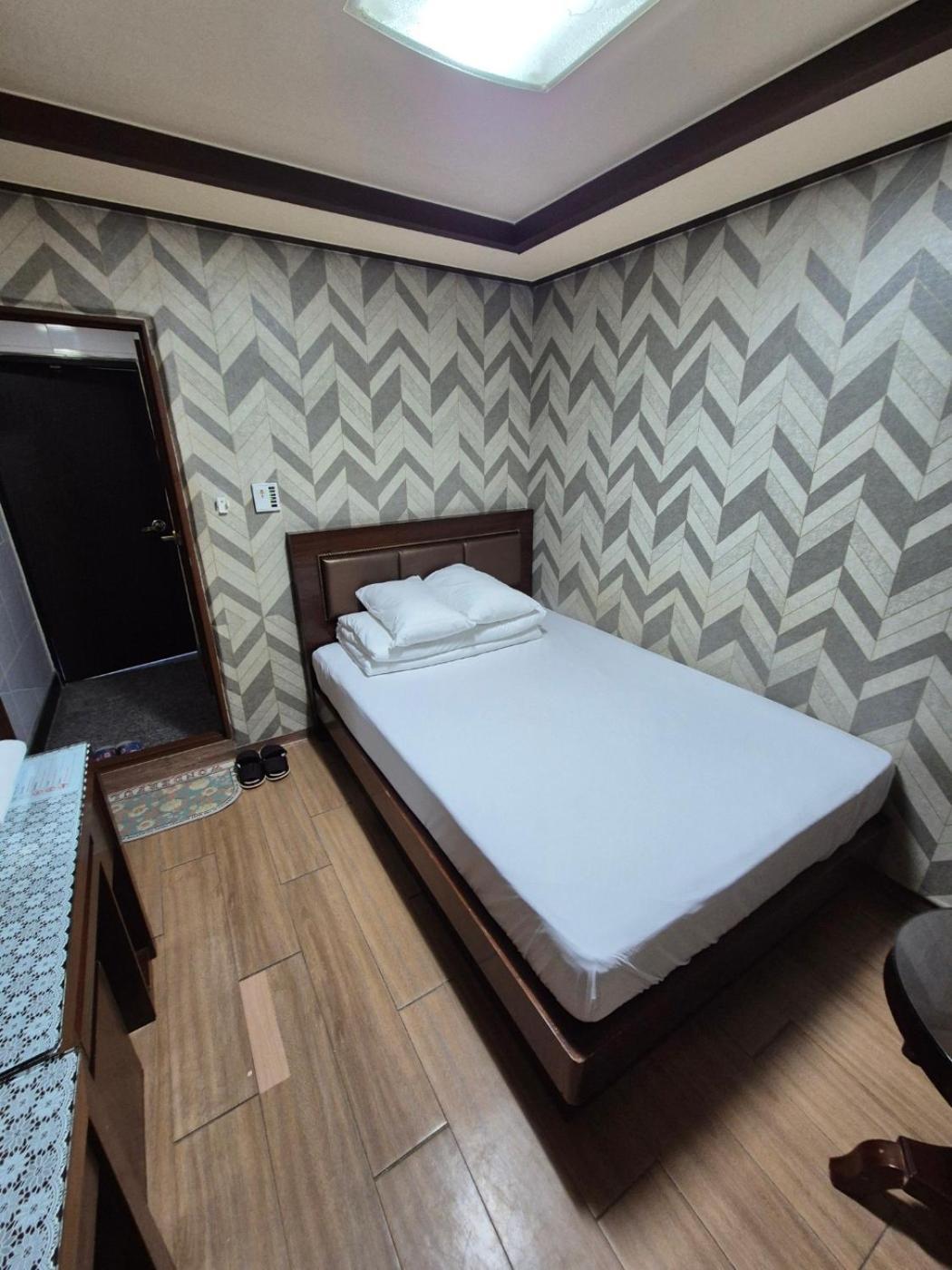 Joyful Stay Seoul Exterior foto