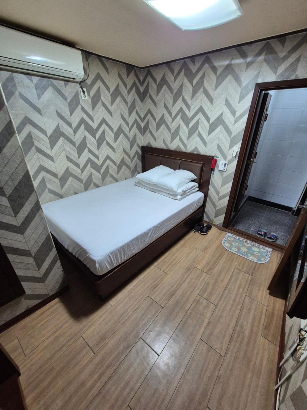Joyful Stay Seoul Exterior foto