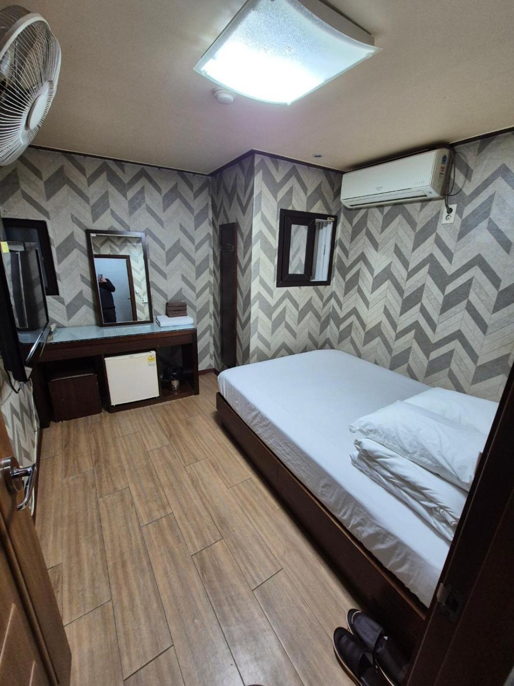 Joyful Stay Seoul Exterior foto