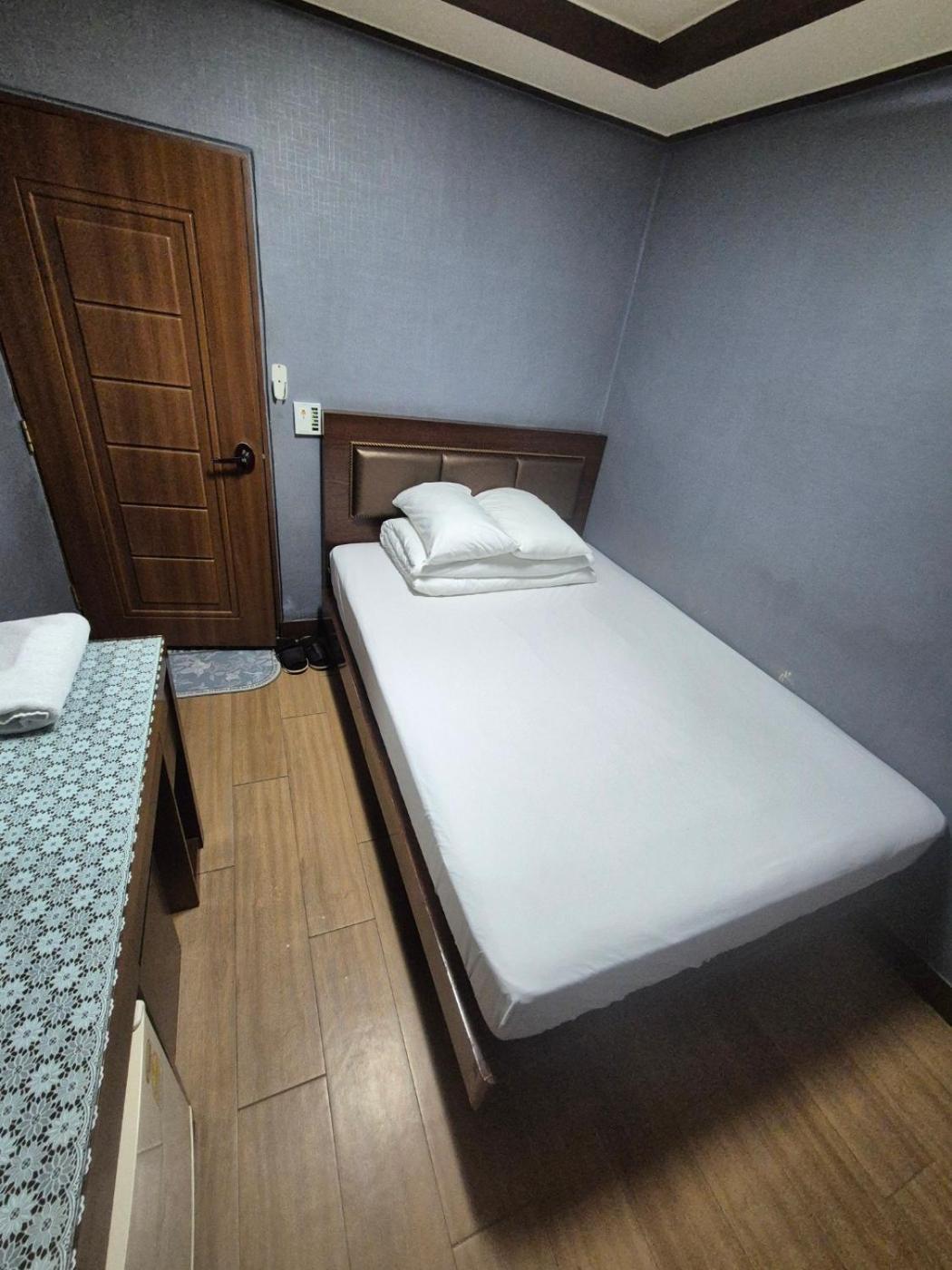Joyful Stay Seoul Exterior foto
